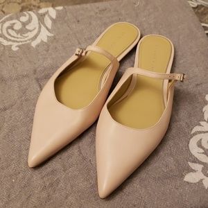 NIB Pale Pink Etienne Aigner Mule Flats Size 11M